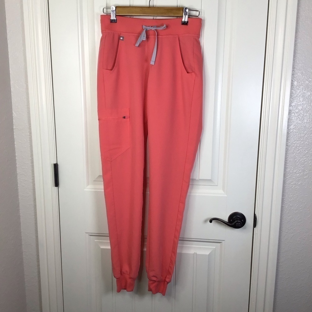Figs Zamora Jogger Scrub Pants in Hot Coral Size XXS/T. - Picture 2 of 11